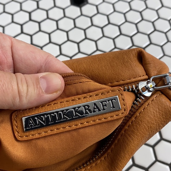Antik Kraft clutch - Picture 2 of 6